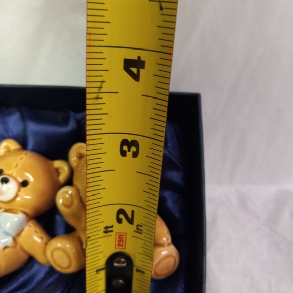 3)- Vintage Russ Berrie Bears Sat Posing Porcelian Ceramic Miniature Ornaments - Picture 5 of 9